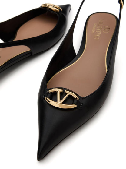 Valentino Garavani Valentino Garavani Flat shoes Black