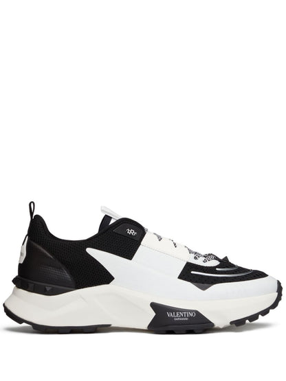 Valentino Garavani Valentino Garavani Sneakers Black