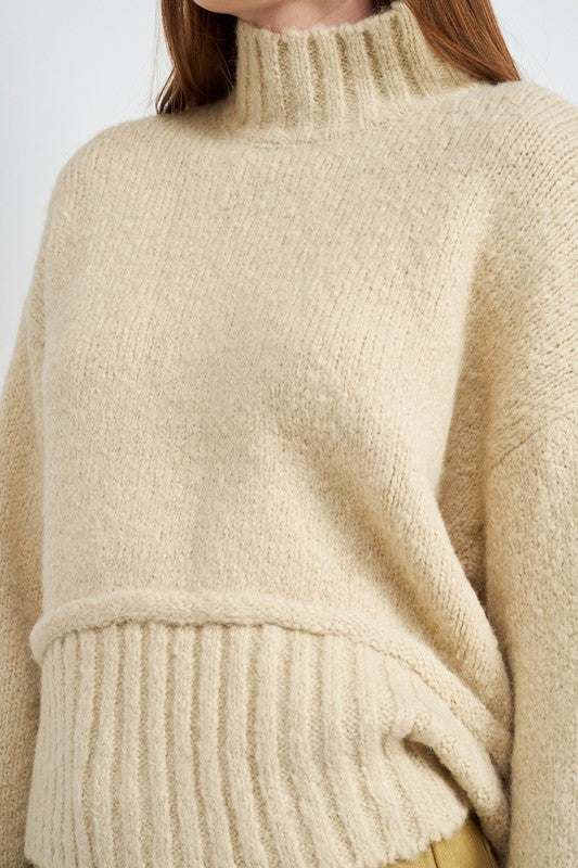 “SIENNA” TURTLE NECK BODY SWEATER