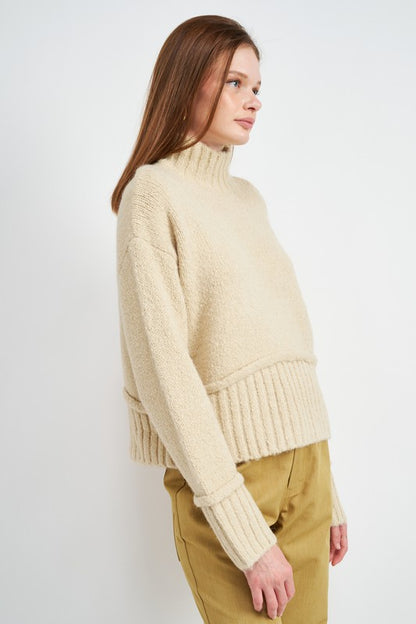 “SIENNA” TURTLE NECK BODY SWEATER