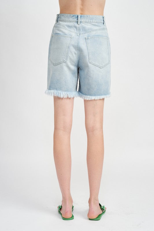 HIGH RISE BELTED DEMIN SHORTS