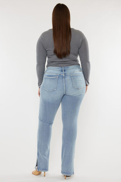 CURVY MID RISE MEDIUM WASH BOOTCUT JEANS