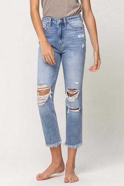 HIGH RISE DISTRESSED JEAN