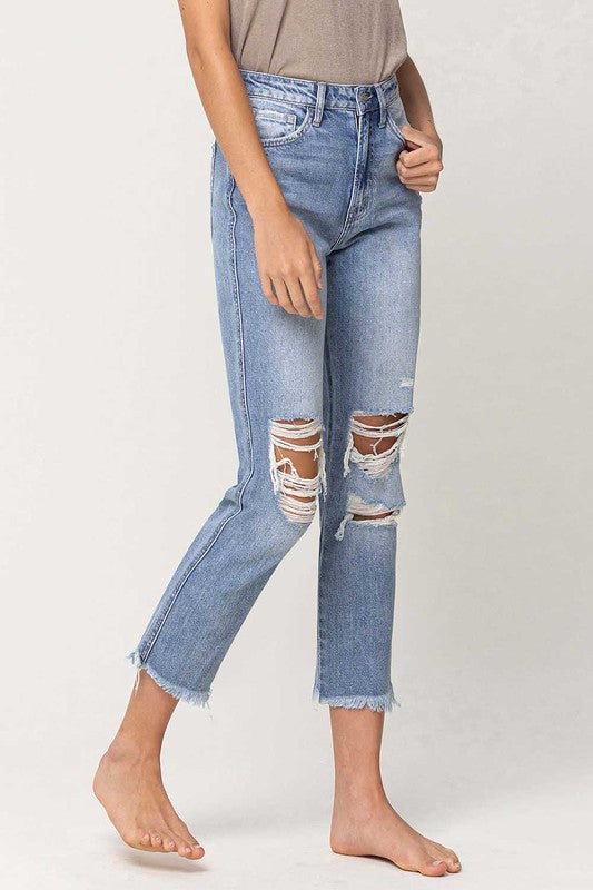 HIGH RISE DISTRESSED JEAN