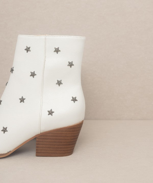 “IVANNA” Star Studded Western Boots