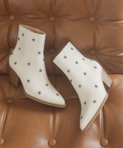 “IVANNA” Star Studded Western Boots