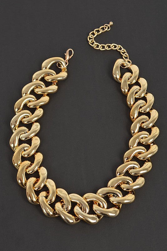 Oversize Chunky Chain Collar Necklace