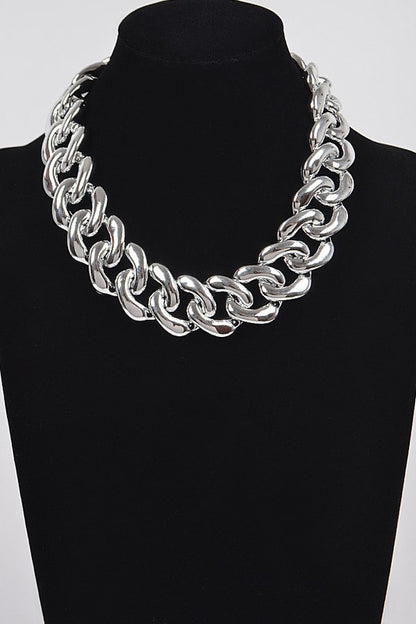 CLAIRE Oversize Chunky Chain Collar Necklace