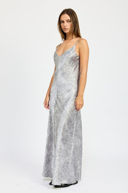 “GABBY” CRUCHED VELVET MAXI DRESS