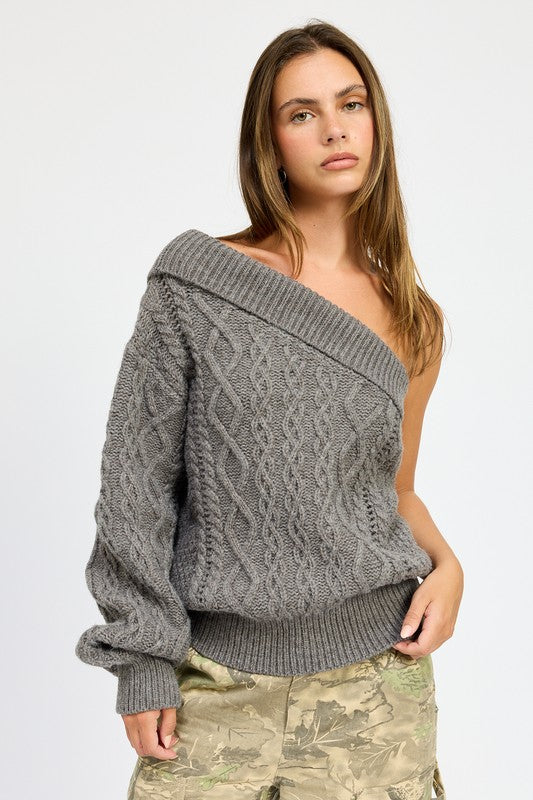 “JUNE” OVERSIZED ONE SHOULDER SWEATER