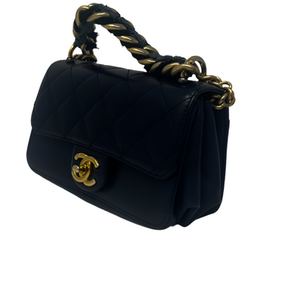 CHANEL
Seasonal Flap Navy Calfskin