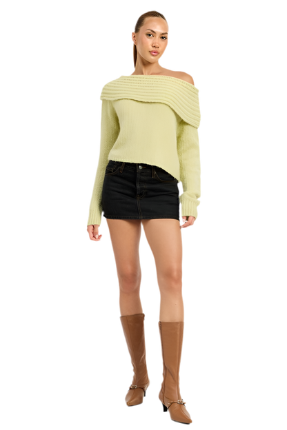 “BRIN”COWL NECK CROPPED SWEATER