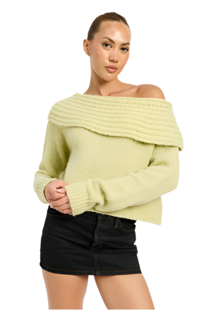 “BRIN”COWL NECK CROPPED SWEATER