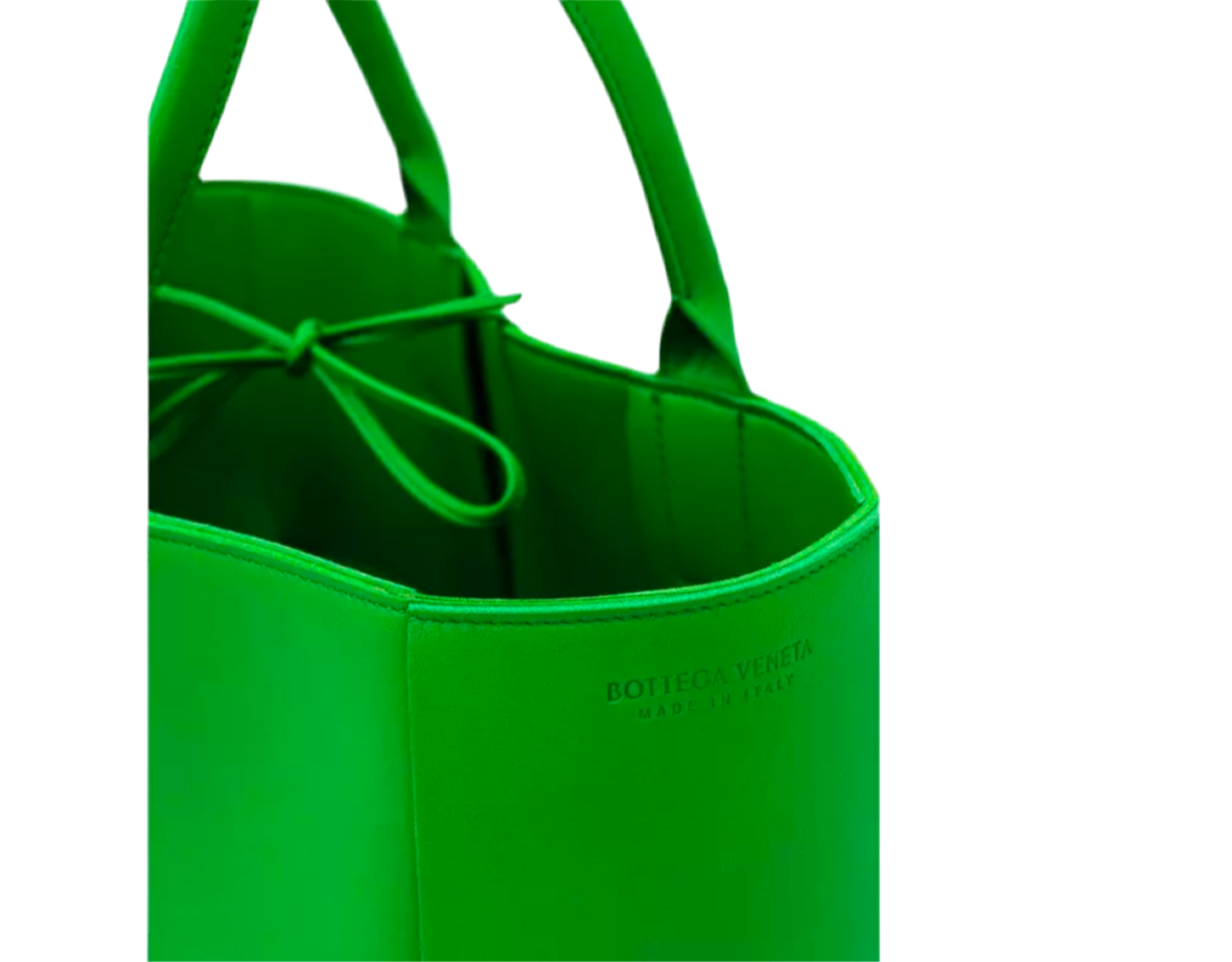 BOTTEGA VENETA Green Arco Medium Leather Tote