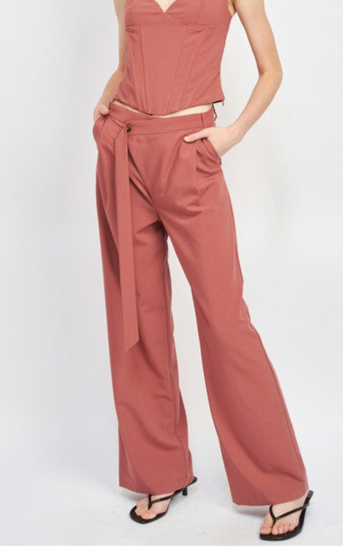 “SIDNEY” ASYMMETRICAL LONG BELT TROUSERS