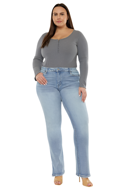 CURVY MID RISE MEDIUM WASH BOOTCUT JEANS