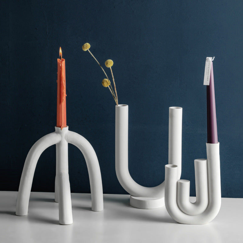 Simple and Creative Ceramic Candle Holder