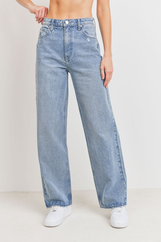 HIGH WAISTED SKATER JEANS