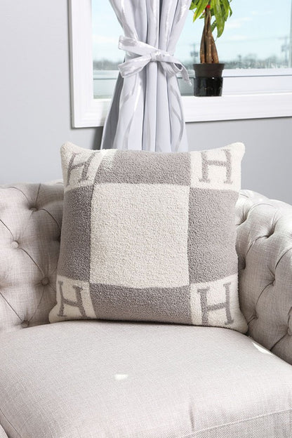 SOFT H CUSHION COVER