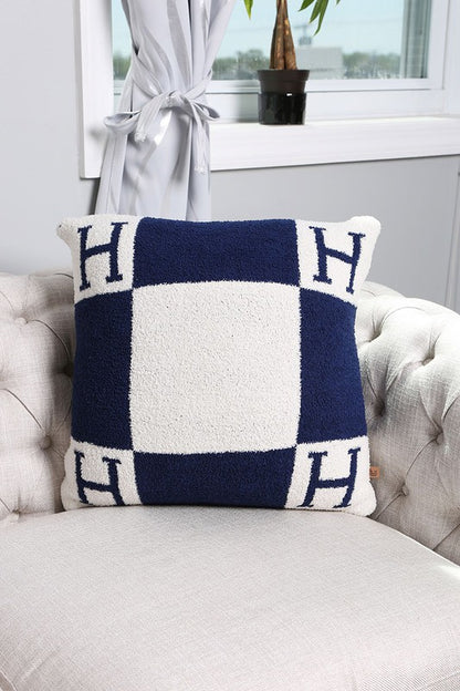 SOFT H CUSHION COVER