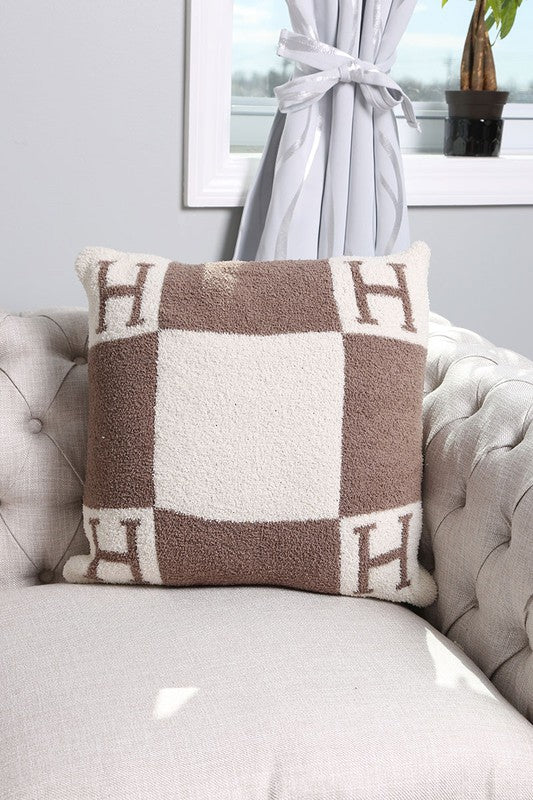 SOFT H CUSHION COVER