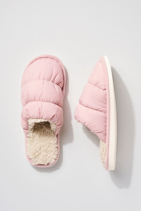 PUFFY SLIPPERS