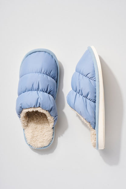 PUFFY SLIPPERS